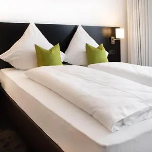Brn Hotel
